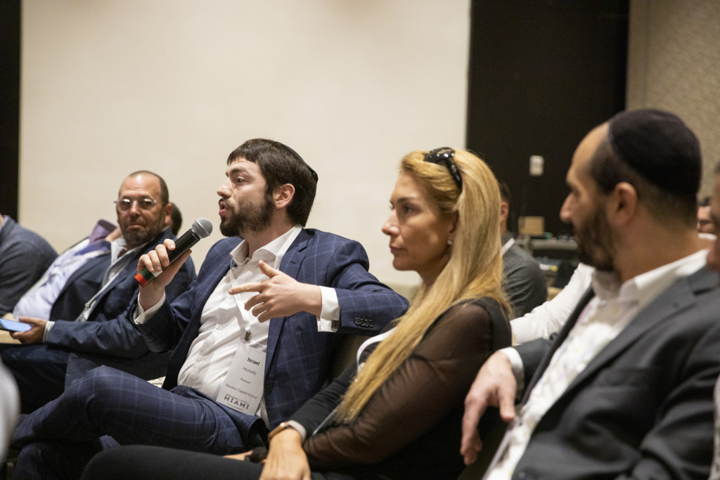 DeBanked_Miami_208_903A0746-E